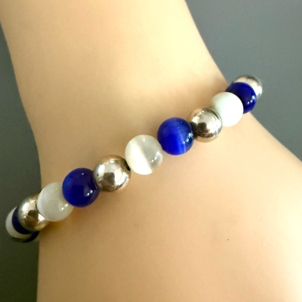 Cats Eye Blue and White Sterling Silver Beaded Necklace